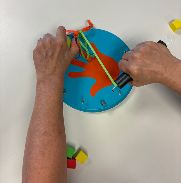 Stretch Board with Bonus Knob & Tool