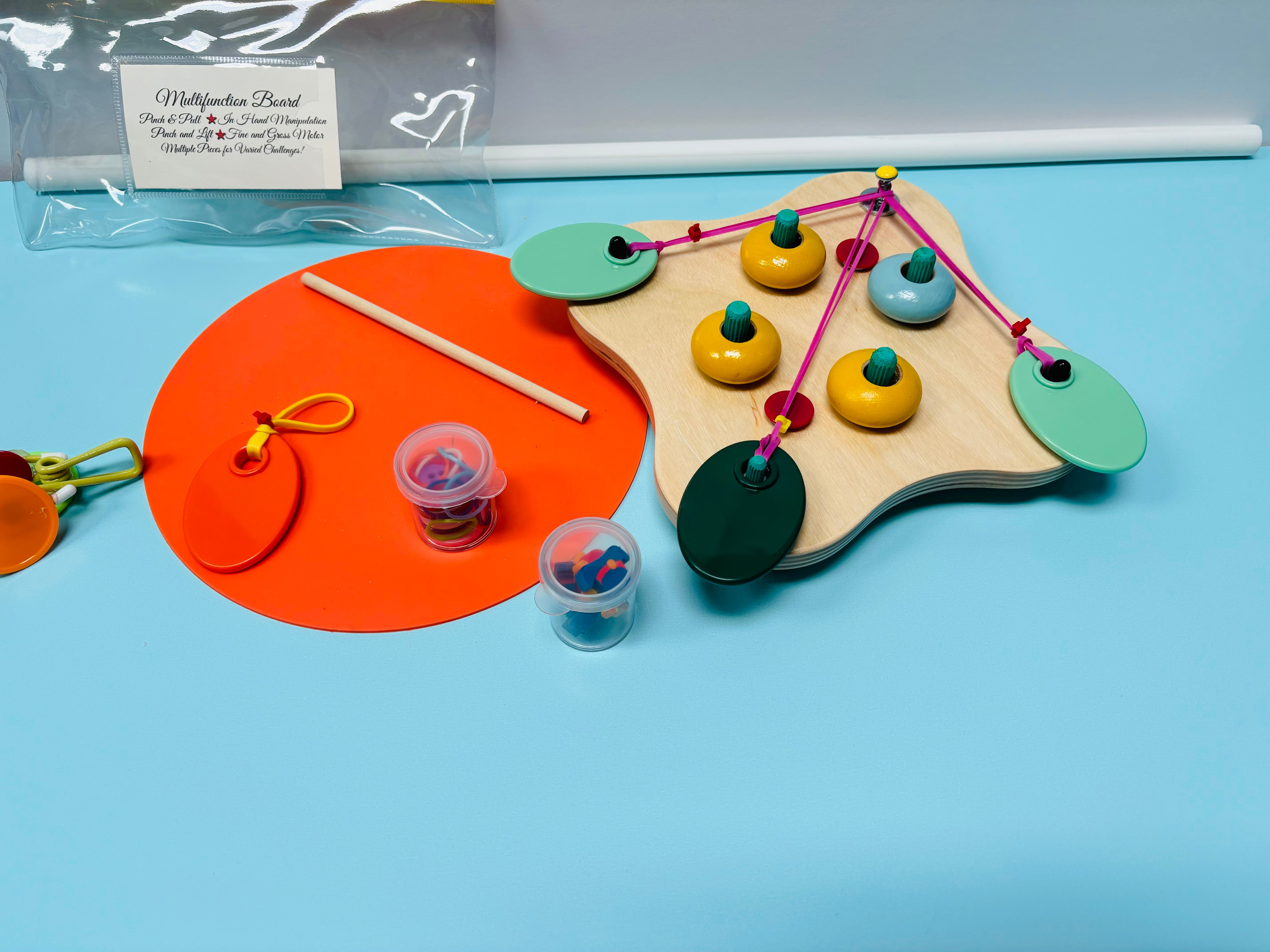 HAND FITNESS AND FINE MOTOR BOARD - Hand in Mind