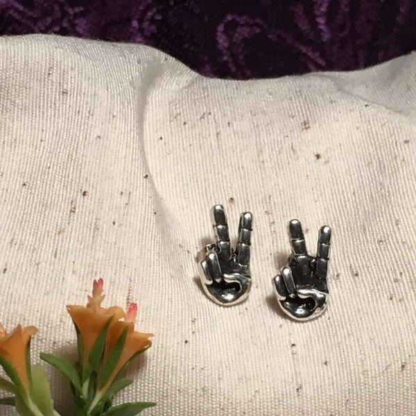 Earrings hand shaped/hand therapy jewelry/ victory sign dimensional earrings
