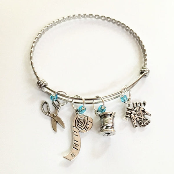 Charm bracelet/Knitting fun!