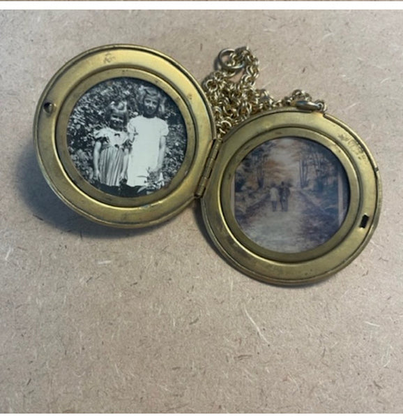 Gold dimensional brooch locket on chain