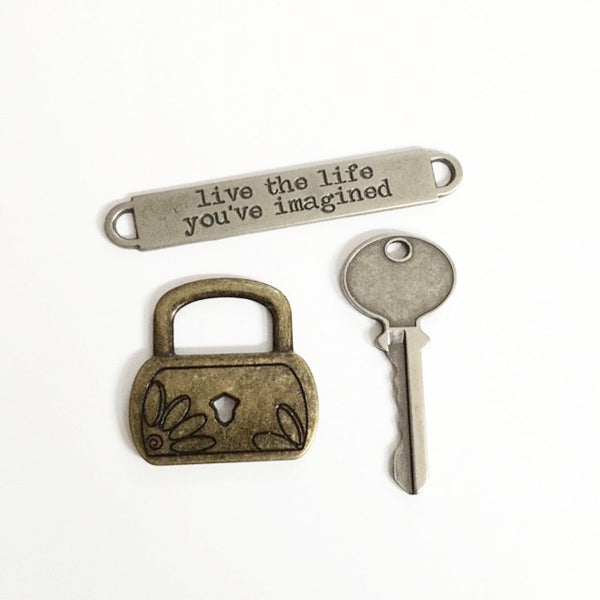 Token hand charm sets