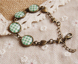 Nostalgia/vintage style bracelets